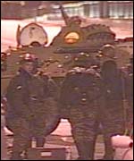 Soldiers at the scene of the Moscow theatre siege