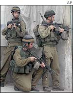 Israeli soldiers in Jenin