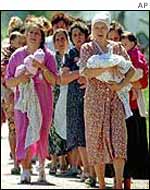 Hostages leave the hospital