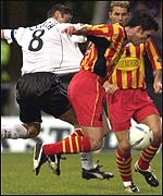 Scott Leitch challenges Scott McLean