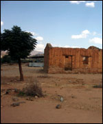 A derelict house near Mogolo 