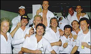 England celebrate victory at the Gabba in 1986