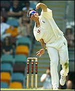 Ashley Giles bowling in Brisbane