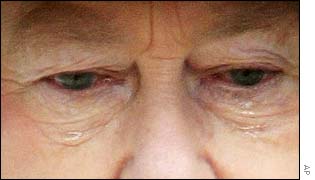 Queen at Remembrance service