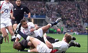 Jonah Lomu goes over to score the All Blacks opening try against England