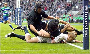 England's Lewis Moody dives over to score a try in the corner 