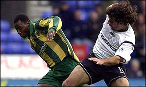 West Bromwich Albion's Jason Robertson and Bolton Wanderers' Ivan Campo 