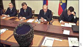 Putin meets pro-Moscow Chechens at the Kremlin