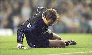 Chelsea goalkeeper Mark Bosnich