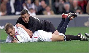 Wilkinson scores England's second try