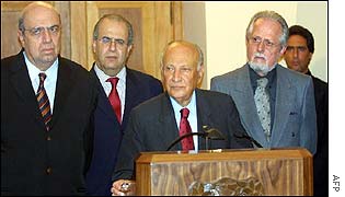 Greek Cypriot leader Glafcos Clerides (centre)