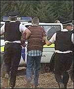 Munlochy anti-GM protester and police