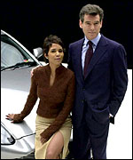 Pierce Brosnan and Halle Berry 