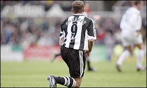 Alan Shearer is the natural heir to Sir Bobby Robson