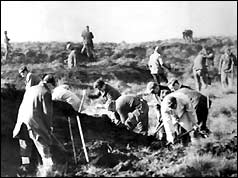 Police dig at Saddleworth Moor in 1965