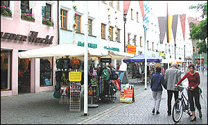 German shoppers