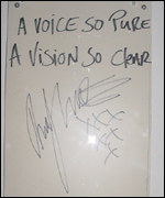 Manic Street Preachers signed artefact