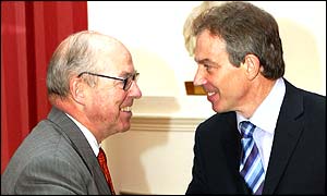 Hans Blix with Tony Blair in Downing Street