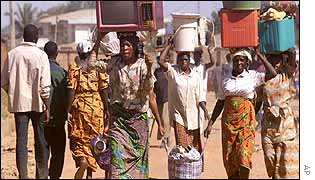 People flee the fighting in Kaduna