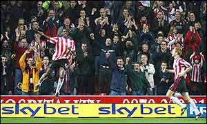 Agustin Delgado jumps for joy after scoring Saints third goal 