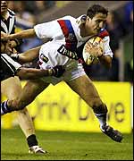 Lee Gilmour makes a break