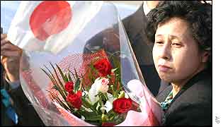 Visiting kidnap victim Hitomi Soga 