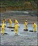 Oil spill at Milford Haven in 1996