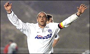 Berlin skipper Beinlich celebrates after putting his side ahead in the 26th-minute