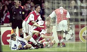 October 1998 - Bergkamp scores his 50th gaol in a 1-1 draw with Dynamo Kiev