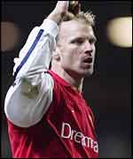 Dennis Bergkamp clenches his fist