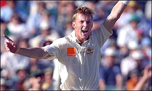 Brett Lee appeals for the wicket of Marcus Trescothick