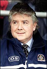 Luton boss Joe Kinnear
