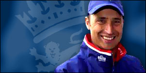 Nasser Hussain smiles