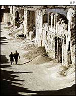 A ruined street in Kabul 