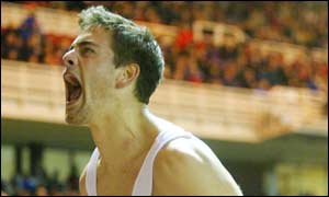 Joe Cole celebrates as he opens the scoring