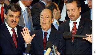 Turkish PM Abdullah Gul, Greek PM Costas Simitis, and Recep Tayyip Erdogan