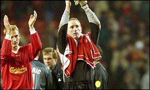 Sami Hyypia and Chris Kirkland clap the Liverpool supporters