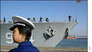 USS Foster visits the Chinese port of Qingdao, November, 2002
