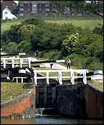 Locks by daylight British Waterways