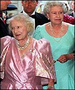 The Queen and late Queen Mother, on the Queen Mother's 101st birthday in August 2001