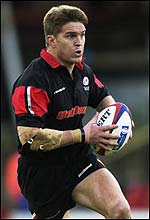 Saracens fly-half Tim Horan