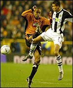 Goalscorers Ince and Jenas battle in midfield