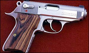 REAL - a Walther PPK.32 pistol