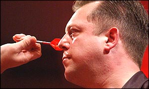 Mervyn King makes a nervous start