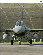 US plane at Turkey's Incirlik air base