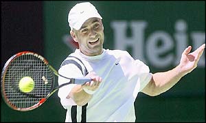 Andre Agassi tactics paid off as the number two seed outwitted his opponent