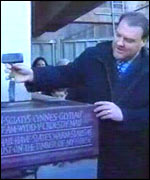 Bryn Terfel and the slate