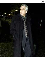 Egon Krenz pictured leaving a jail in Berlin in 2000