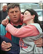 Refugees arrive in Kukes