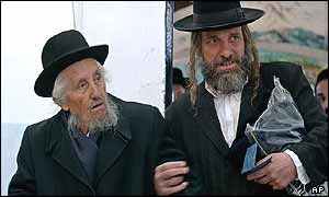 Ultra-Orthodox Jews prepare to vote